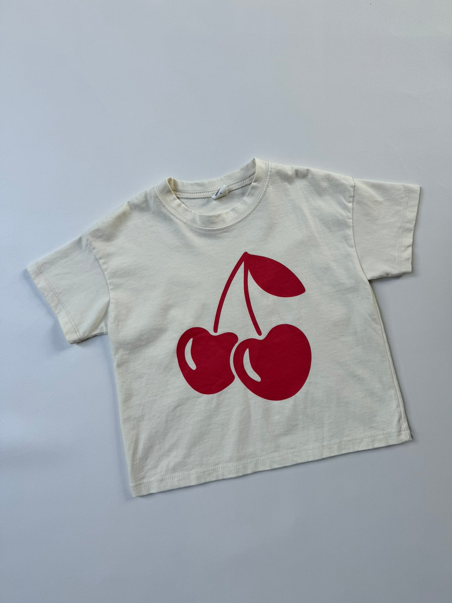 Cherry on the top - T-shirt